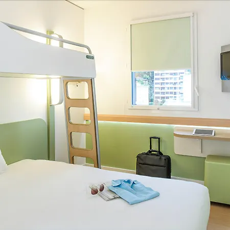 Ibis Budget Paradiso 2*