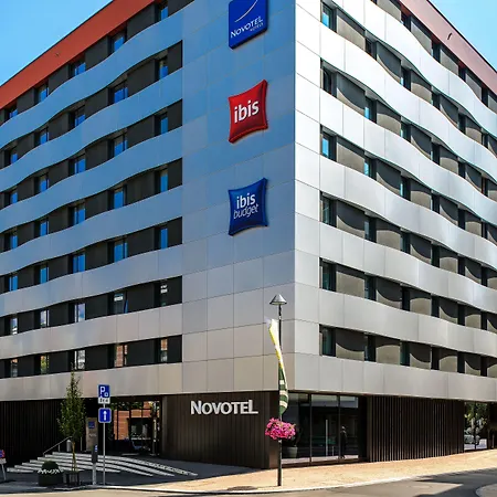 Hotel Ibis Budget Paradiso 2*