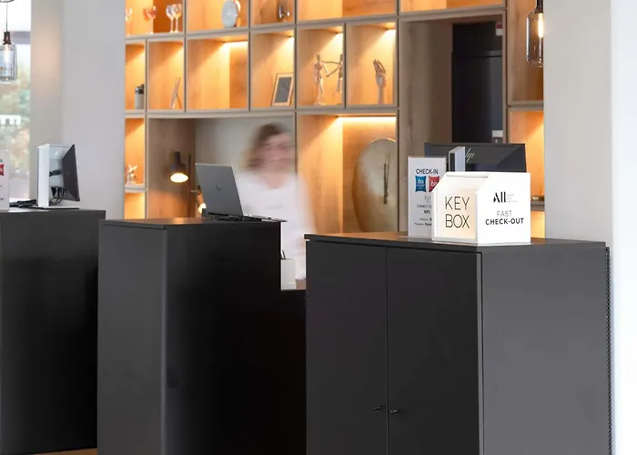 Ibis Budget Paradiso 2*