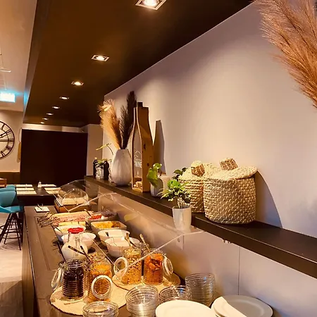 Ξενοδοχείο Ibis Budget Paradiso 2*