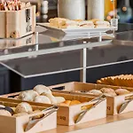 Hotel Ibis Budget Paradiso 2*